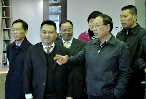 省社領(lǐng)導(dǎo)新春到省農(nóng)資集團(tuán)公司、省福農(nóng)農(nóng)資集團(tuán)公司看望干部職工