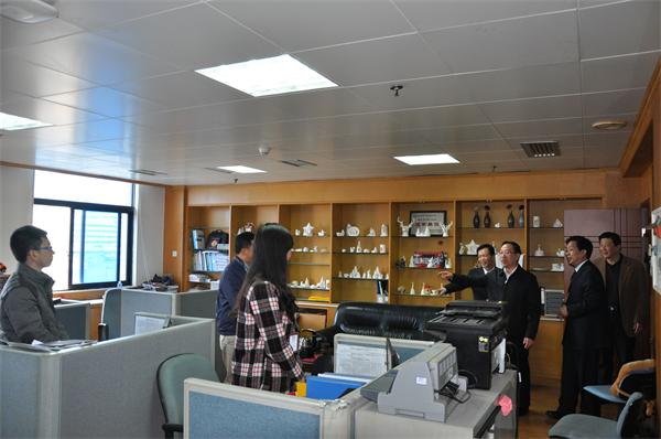 省社領導新春到省農(nóng)資集團公司、省福農(nóng)農(nóng)資集團公司看望干部職工