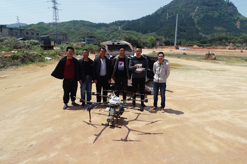 福農(nóng)作物公司在浦城縣和建寧縣舉辦植保無人機(jī)飛手培訓(xùn)