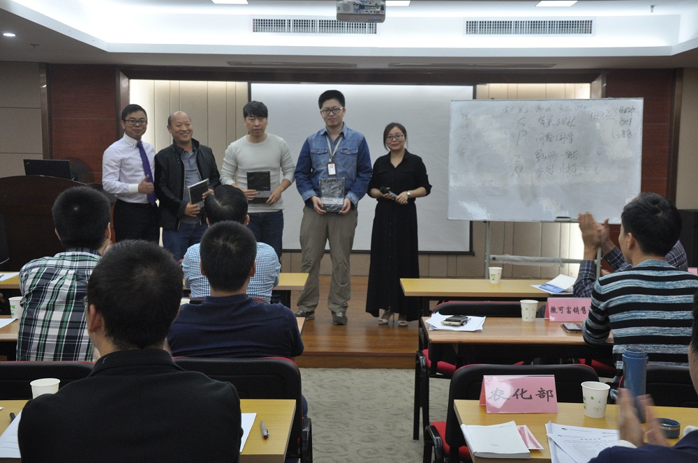 集團公司舉辦“營銷及溝通技巧”專題培訓(xùn)講座