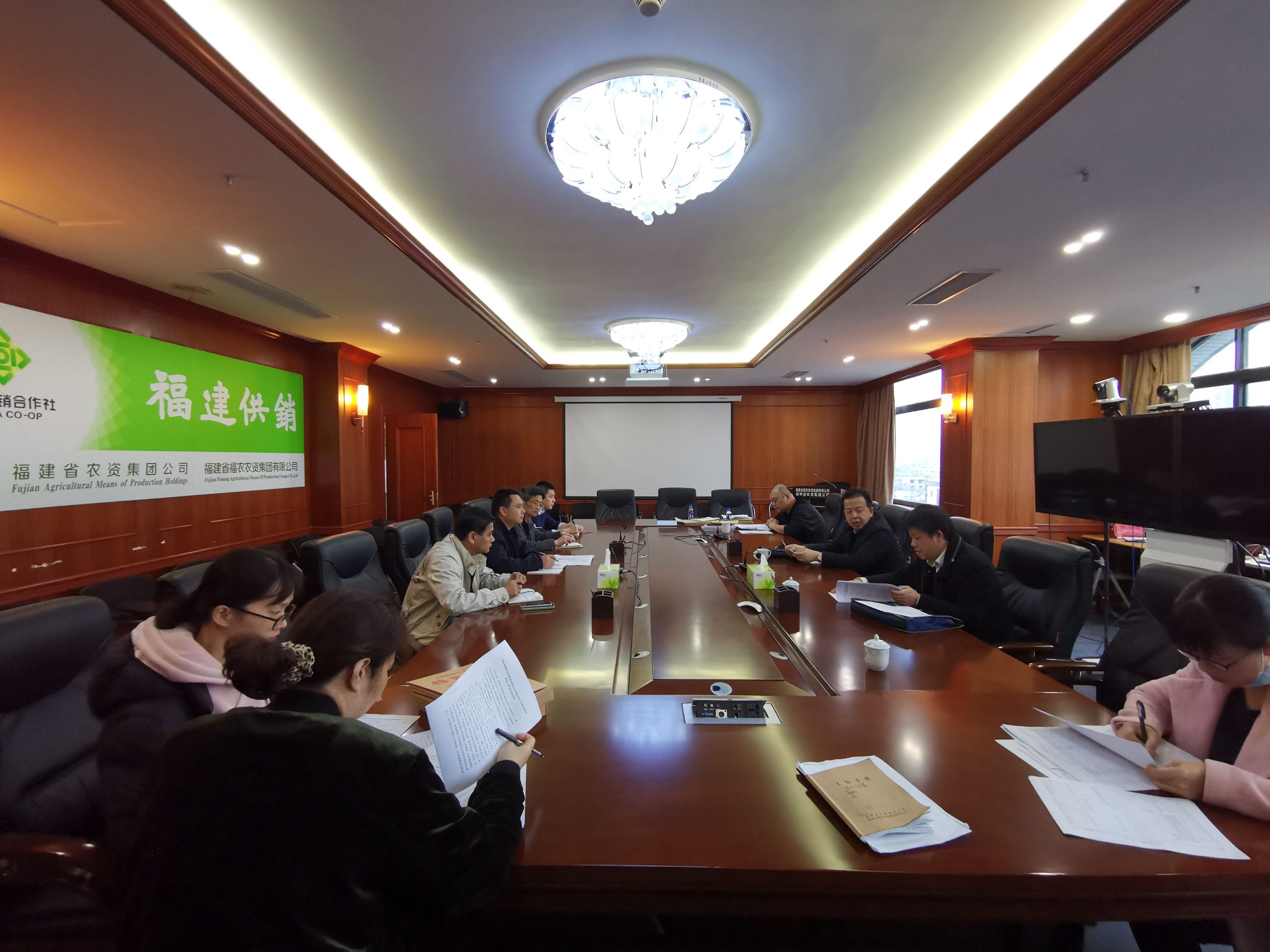 省供銷社副主任邱志向到集團公司開展落實全面從嚴治黨、意識形態(tài)工作內部督查