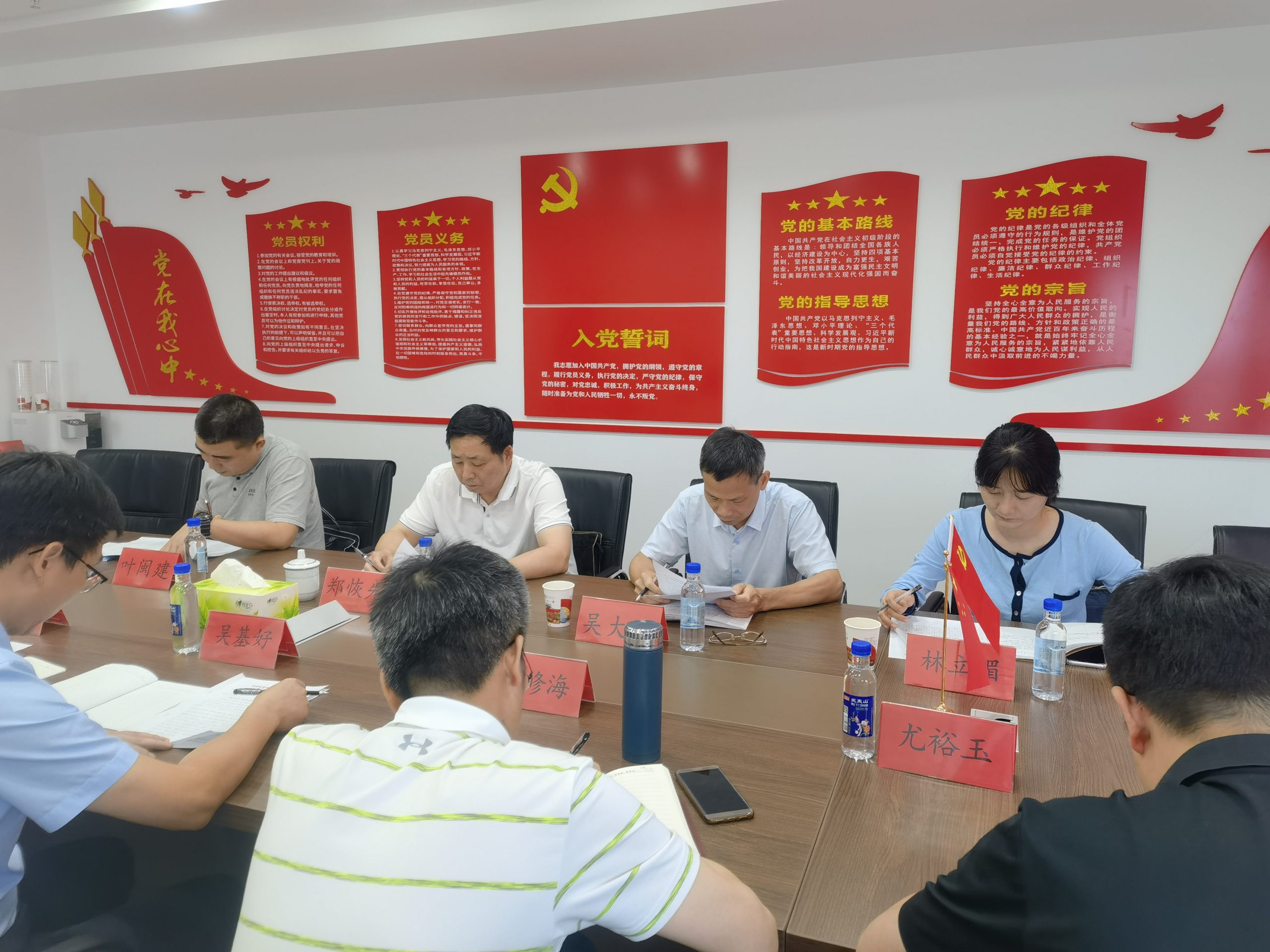 省社黨組成員、紀檢組長鄭恢先到集團公司檢查指導黨風廉政建設工作