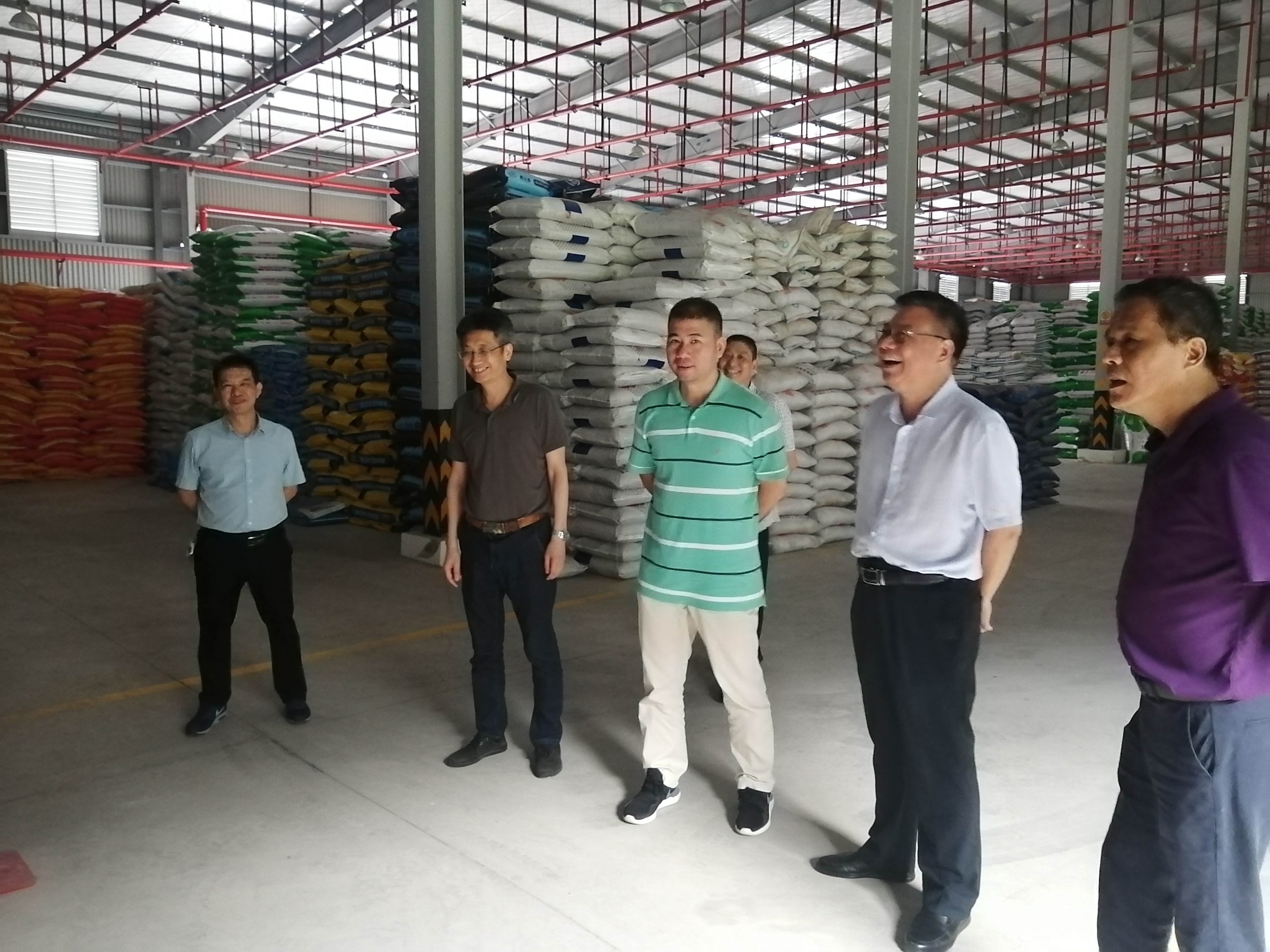省發(fā)改委、省供銷社到子公司調(diào)研農(nóng)資儲備工作