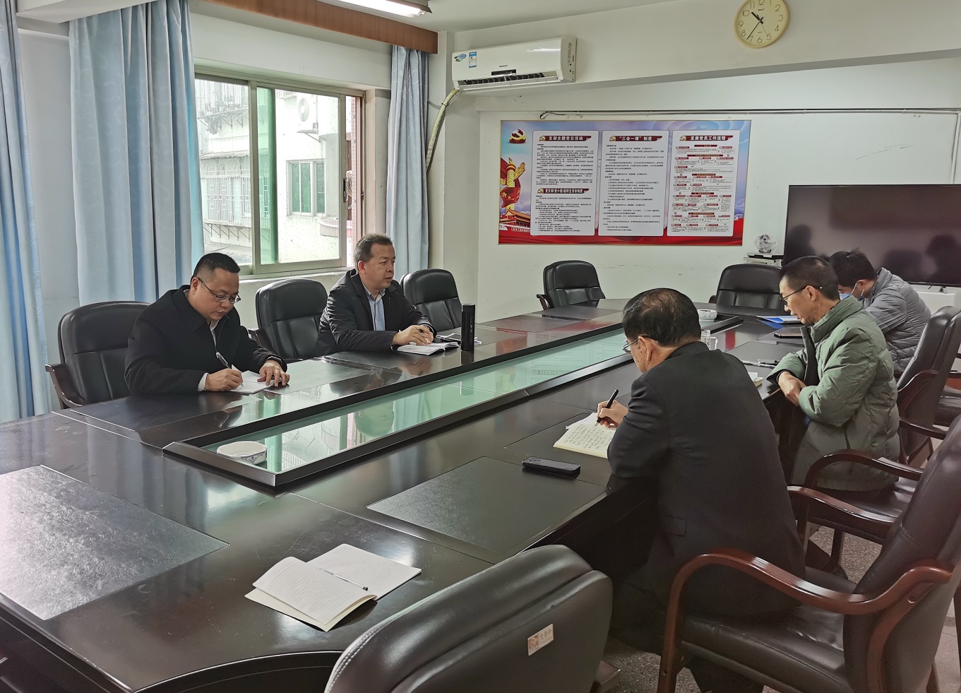 省供銷(xiāo)社黨組成員、副主任邱志向到漳州公司調(diào)研指導(dǎo)
