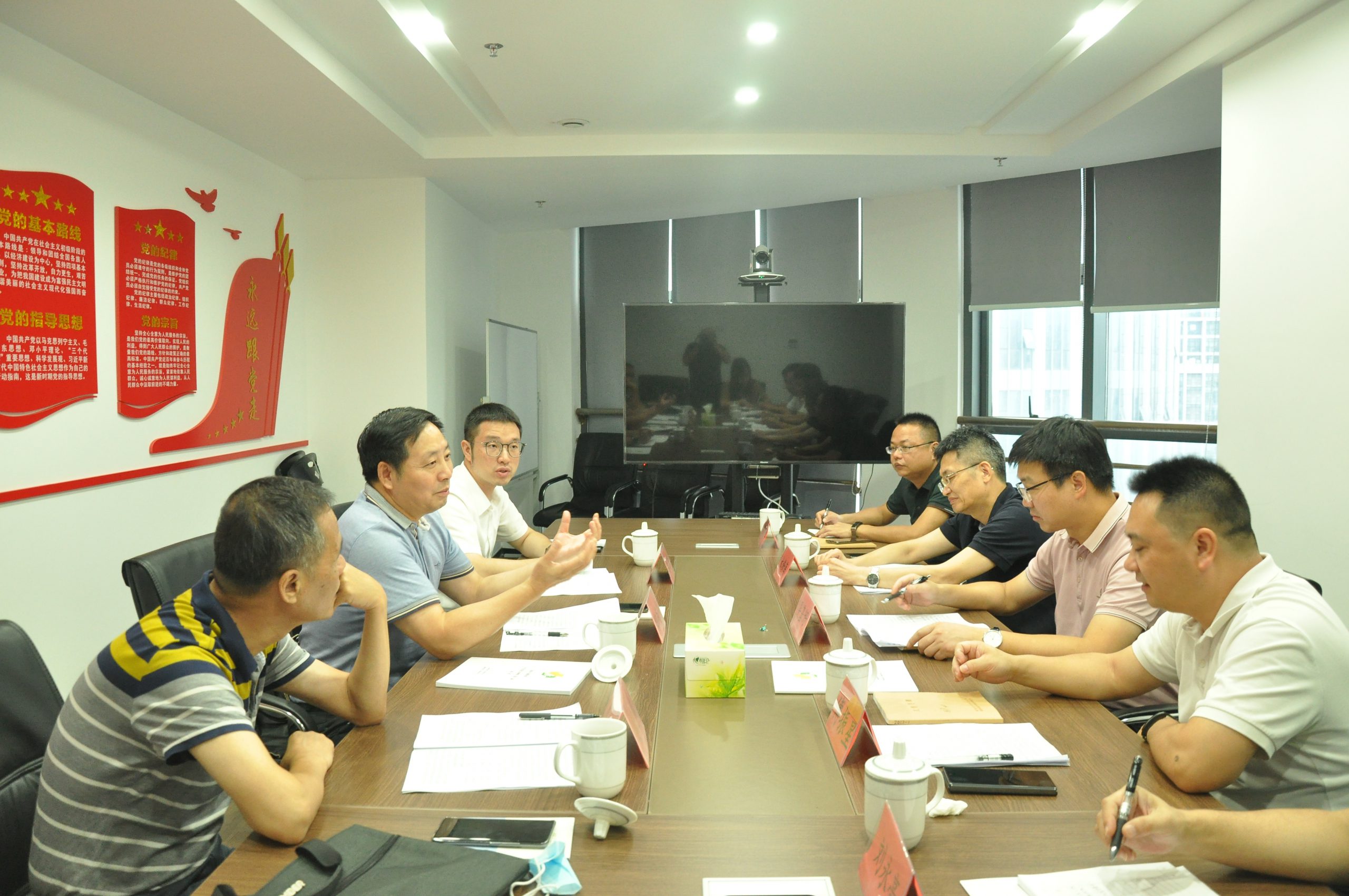 省供銷社一級巡視員鄭恢先到福農(nóng)集團調(diào)研指導(dǎo)