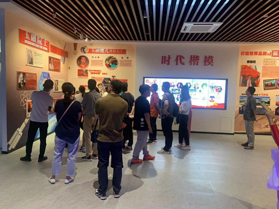 福農(nóng)集團黨委開展黨風廉政警示教育主題黨日活動